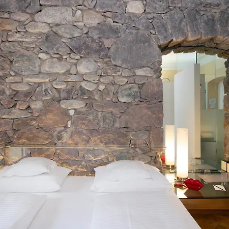 Hotel Aurora 4*