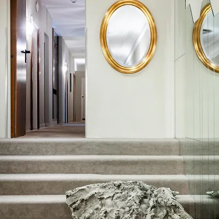 Hotel Aurora